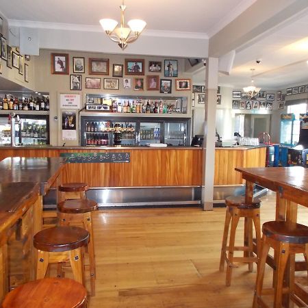 The Kentish Hotel Waiuku Extérieur photo